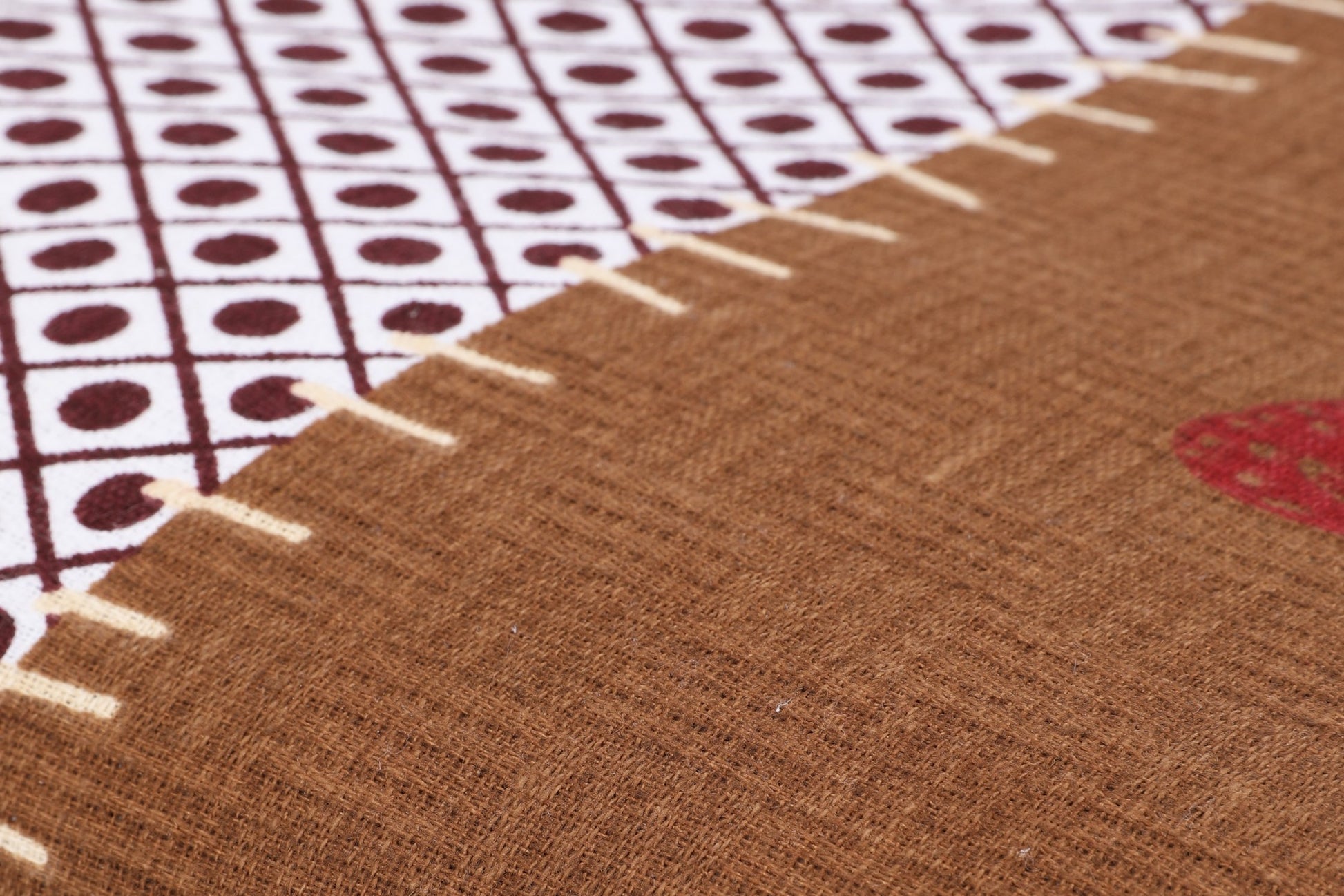 червен-кремав-бежов-бял-пике-и-одеяла-18-121vct5231-0