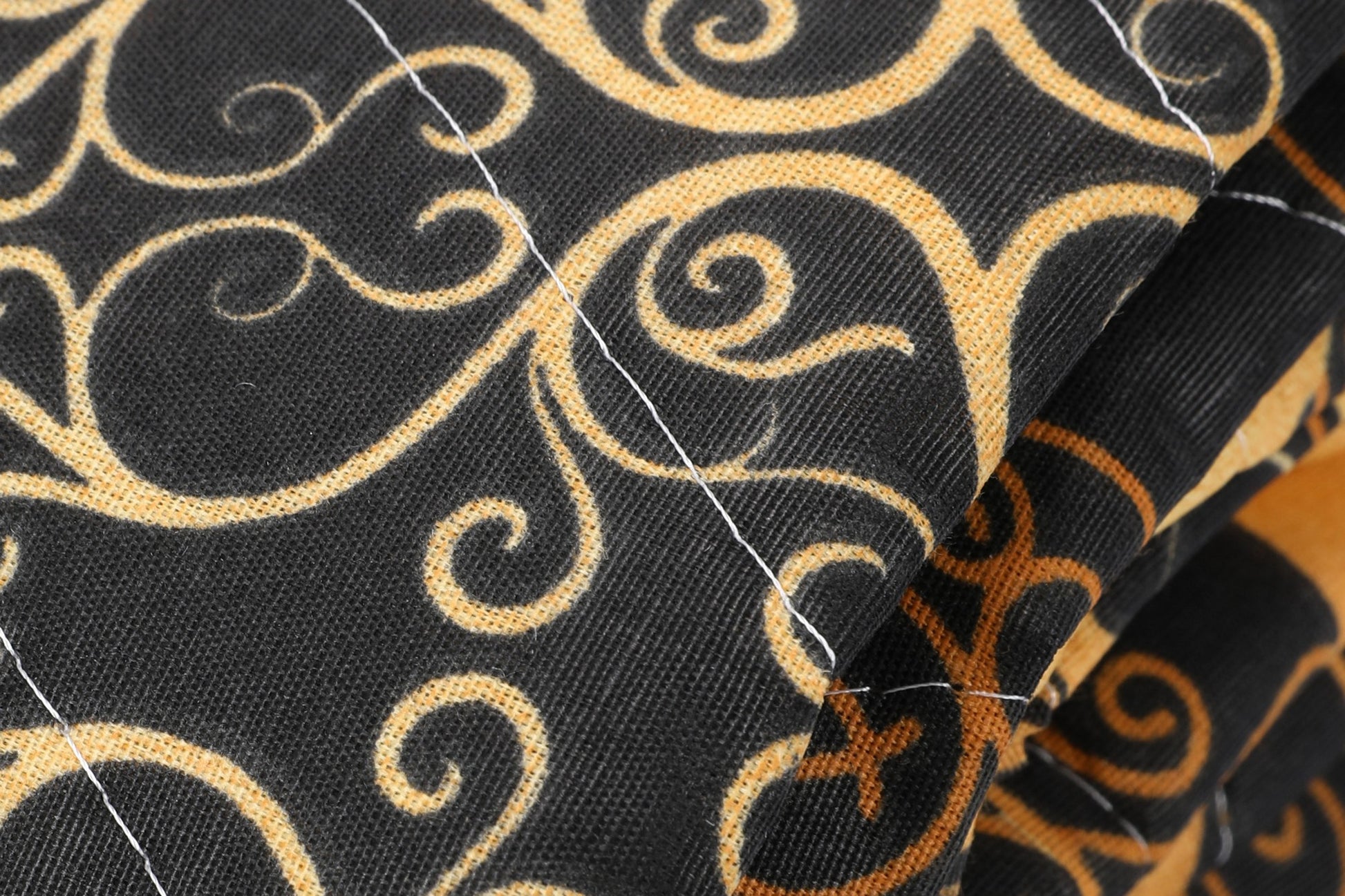 златен-черен-комплекти-и-покривала-18-143epj9091-0