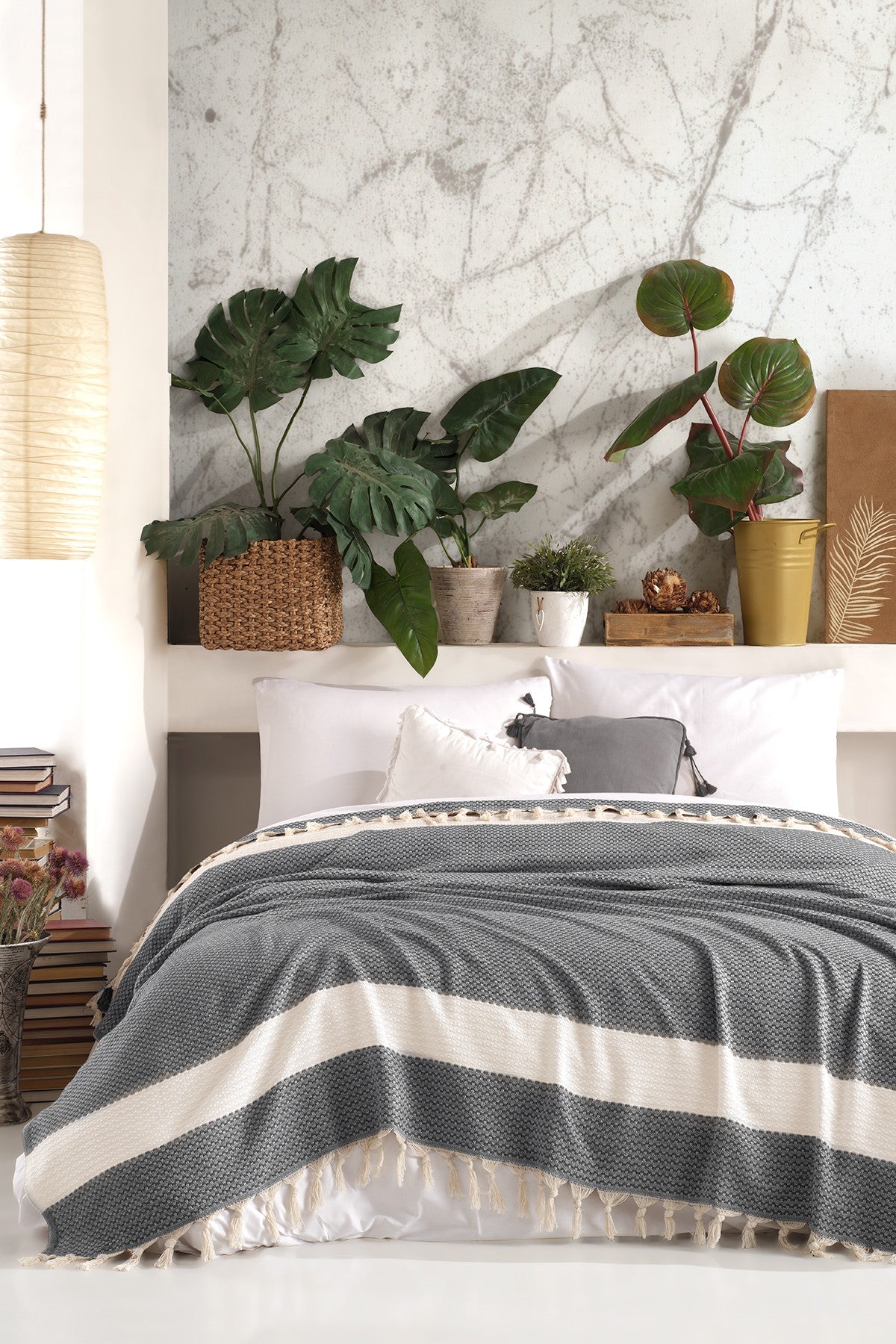 ПИКЕ И ОДЕЯЛА