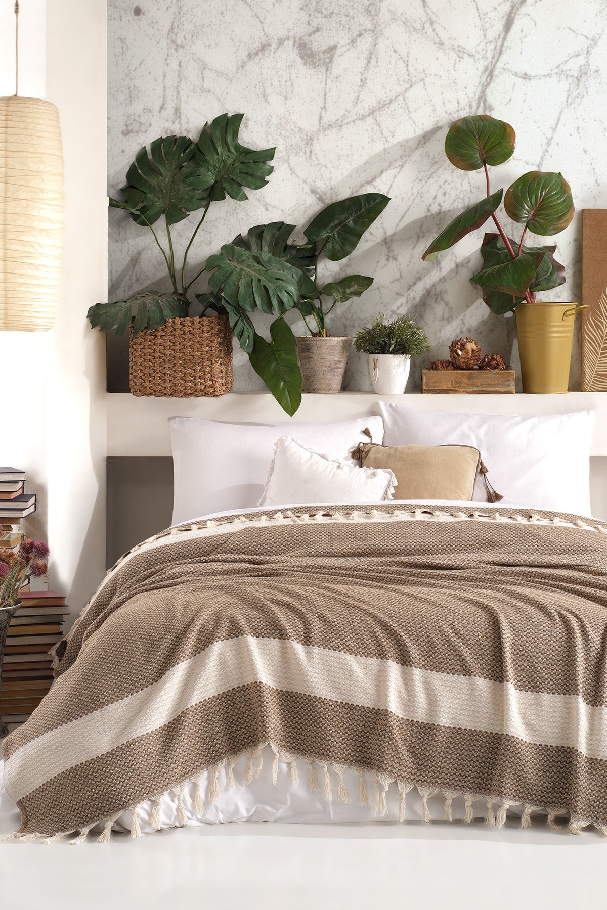 кафяв-пике-и-одеяла-18-372vdn1122-0