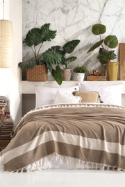 кафяв-пике-и-одеяла-18-372vdn1122-0