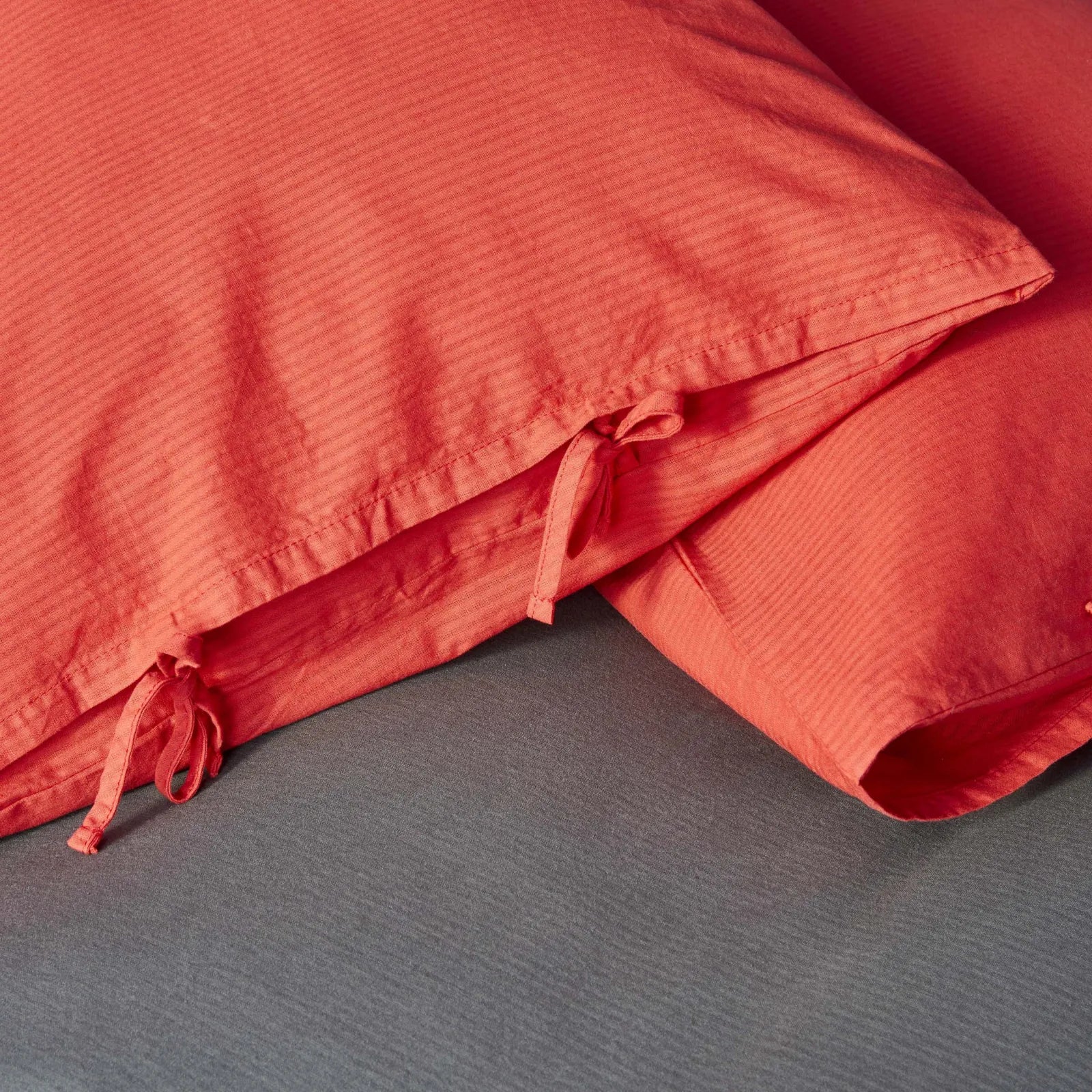 червен-двоен-спален-комплект-22-8682991002625-0