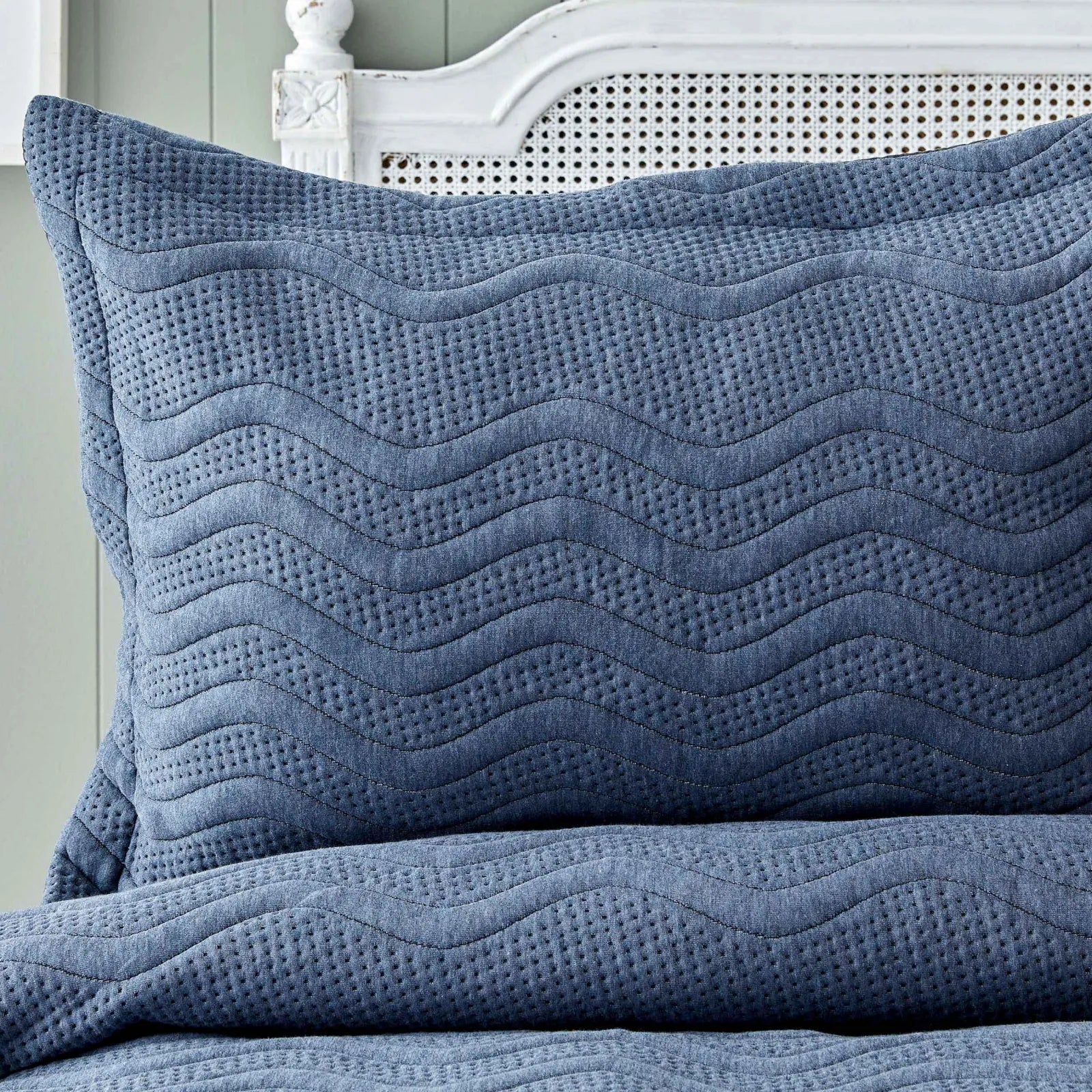 тъм.син-единичен-комплект-покривало-за-легло-22-8682991003745-0