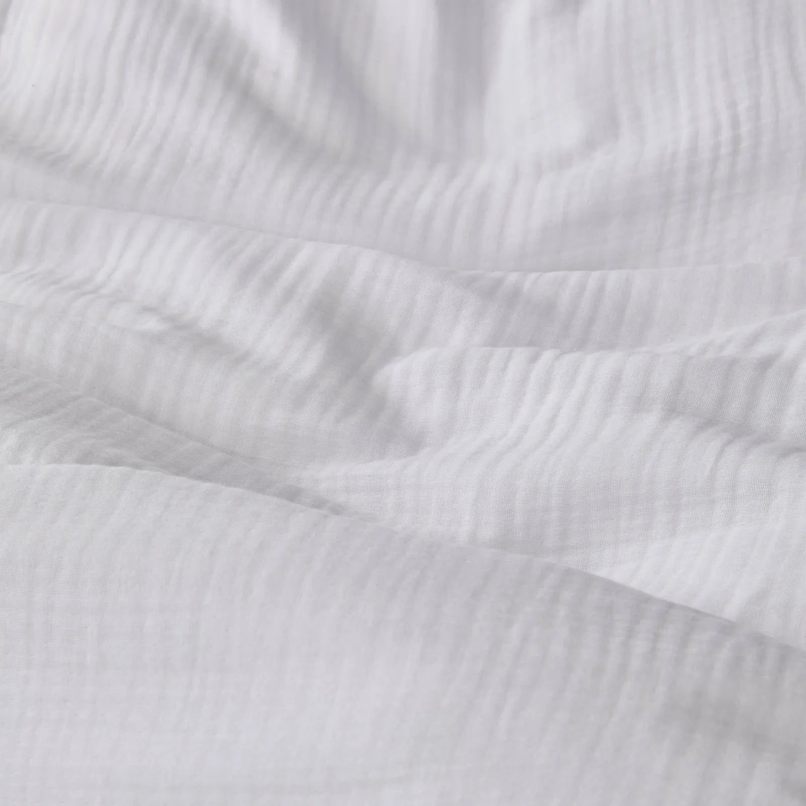 бял-двоен-комплект-покривало-за-легло-22-8682991004223-0