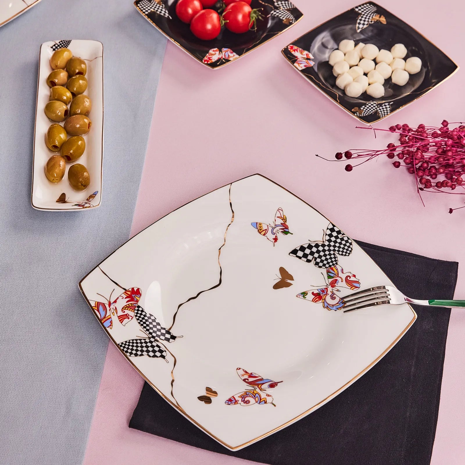 многоцветен-сервиз-за-хранене-(14-части)-22-8697918713676-0