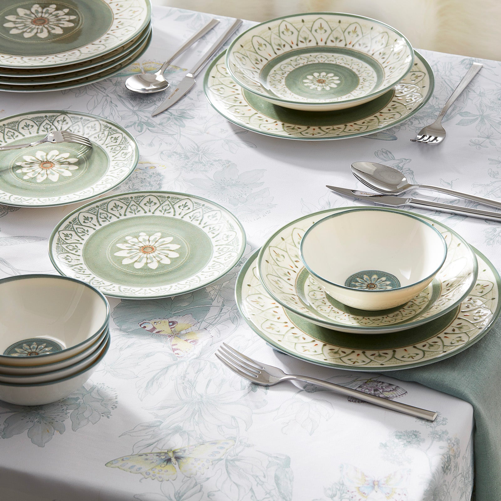 зелен-сервиз-за-хранене-(24-части)-22-8697918806194-0