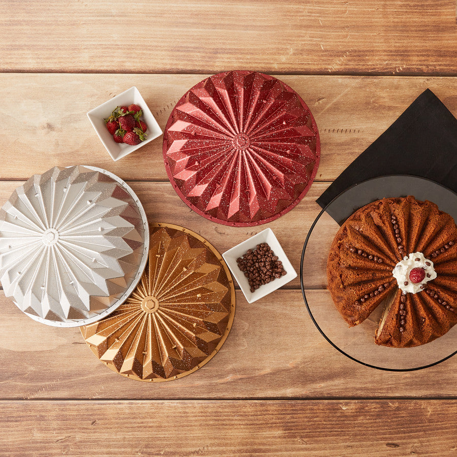 червен-форма-за-кекс-22-8697918898151-0