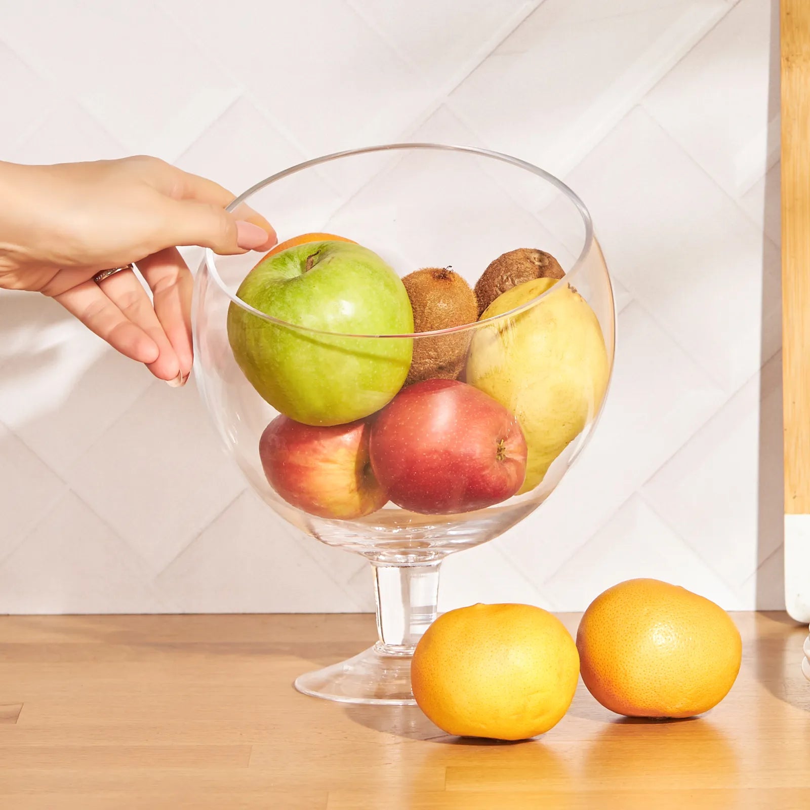 прозрачен-поднос-22-8697918956080-0