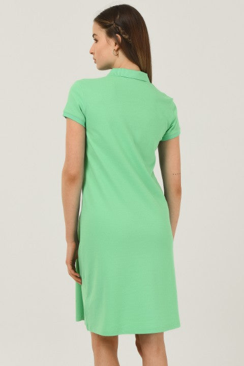 зелен-трикотажна-рокля-с-яка-29-10122-2