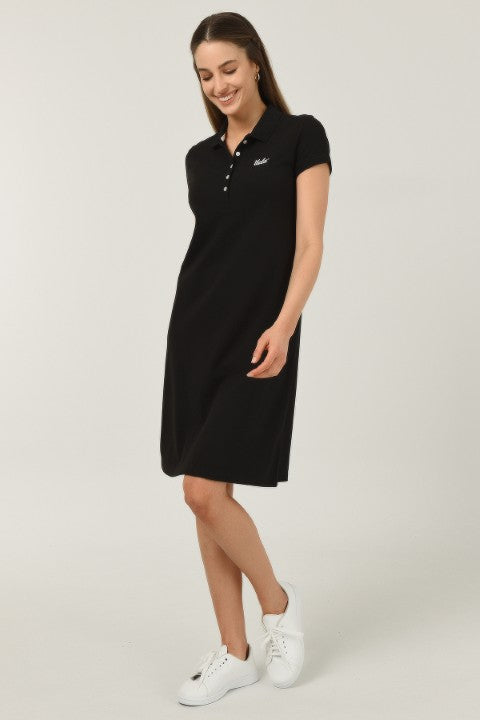 черен-трикотажна-рокля-с-яка-29-10122-2