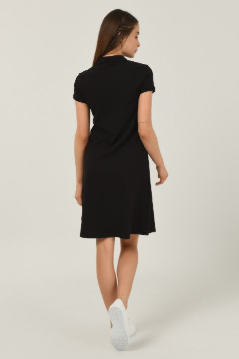 черен-трикотажна-рокля-с-яка-29-10122-2