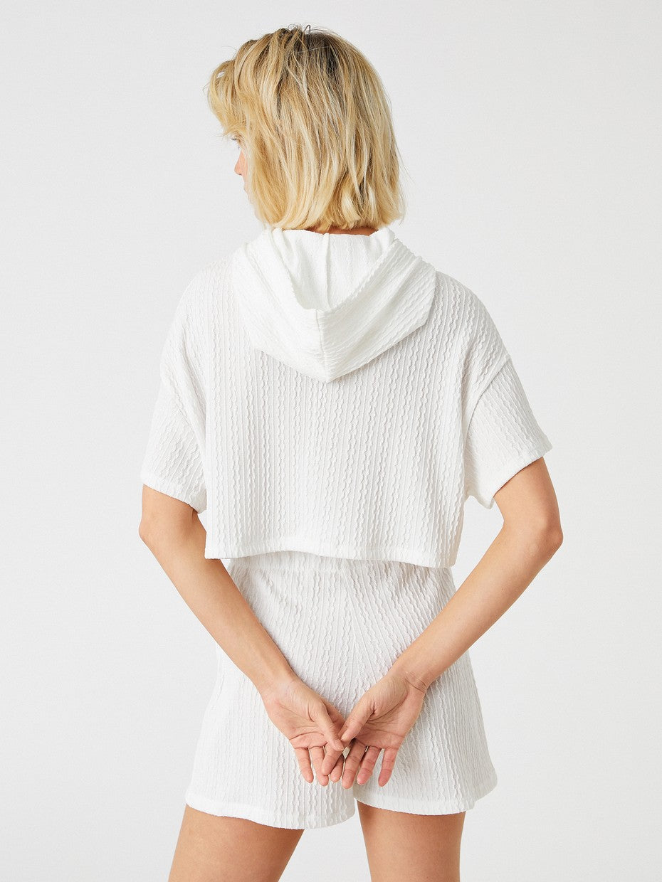 бял-тениска-31-2sak50024ek-2