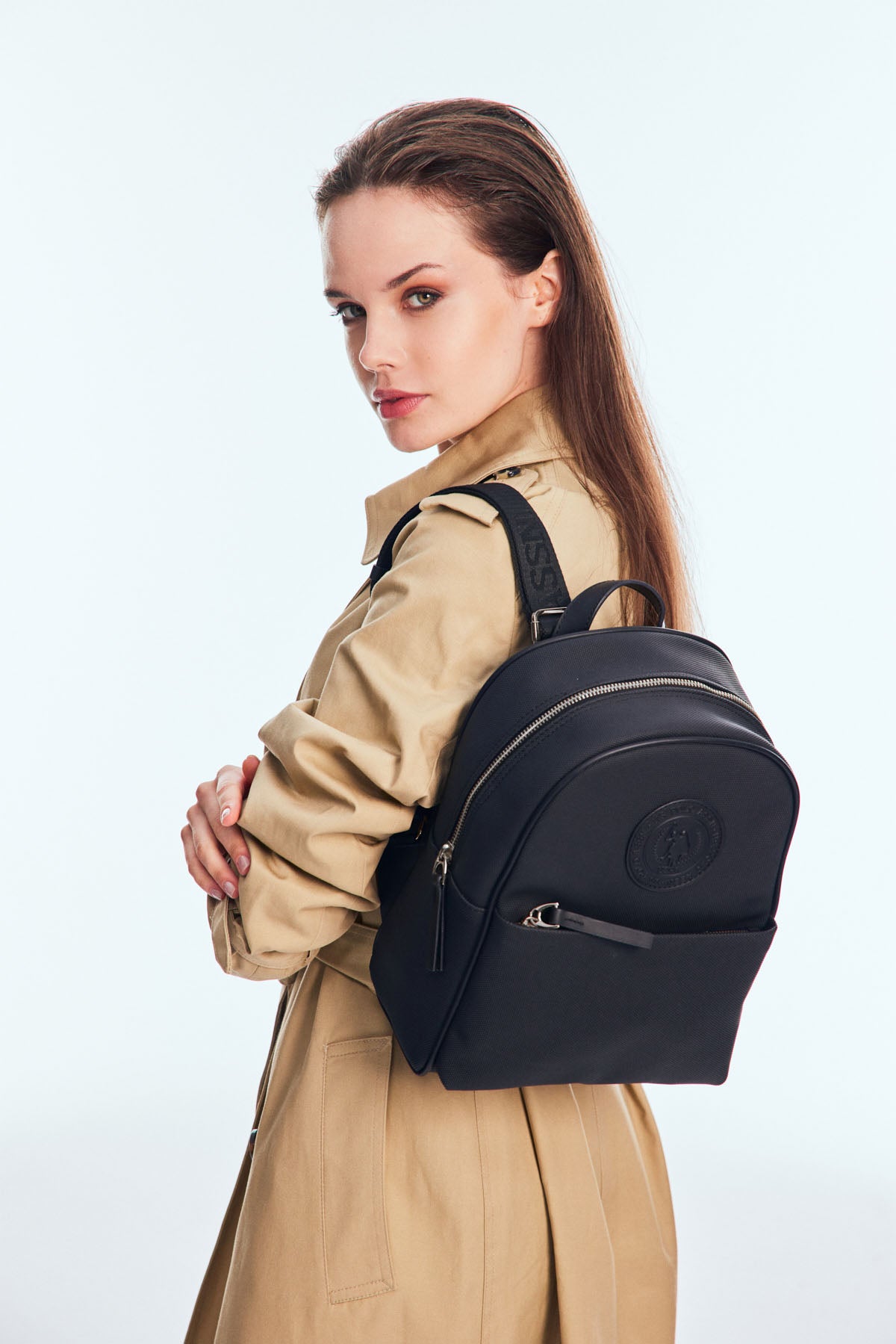 черен-чанта-8-us25671-2