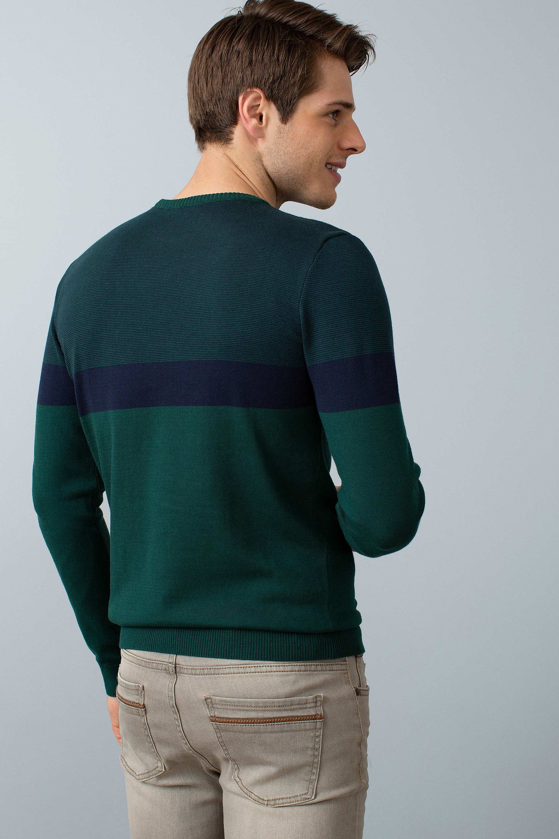 тъмно-зелен-пуловер-8-649211-1