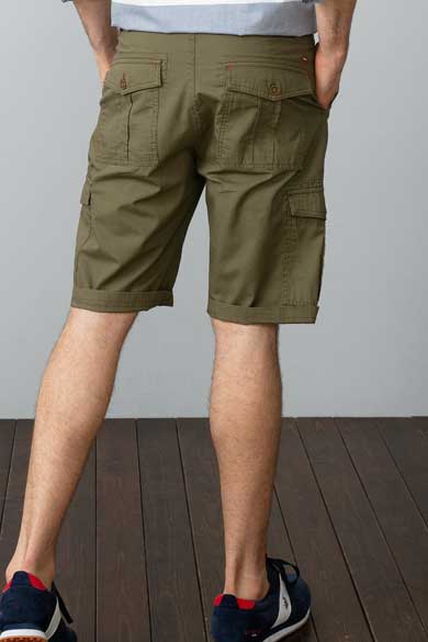 тъмно-хаки-бермуди-8-591632-1