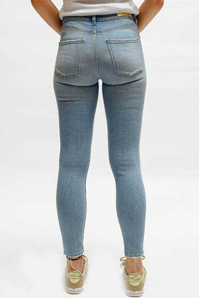 светло-син-дънки-8-1235156-2