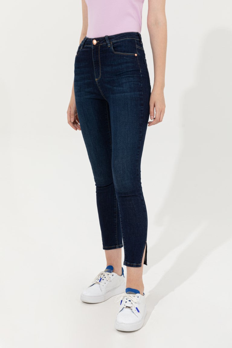 тъмно-син-дънки-8-1363124-2