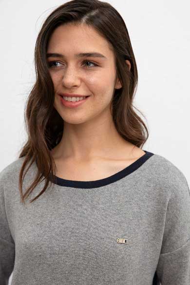 червен-пуловер-8-834466-2