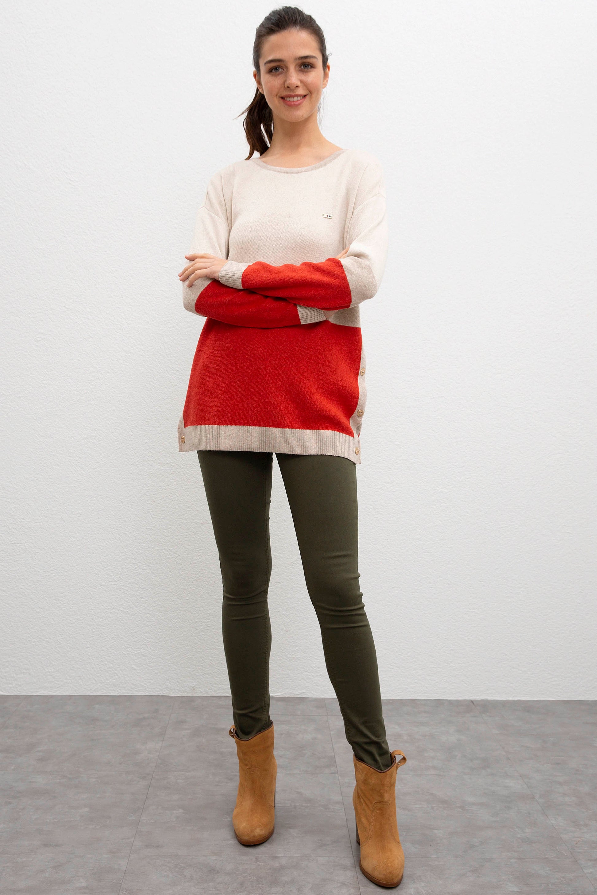 оранжев-пуловер-8-834466-2