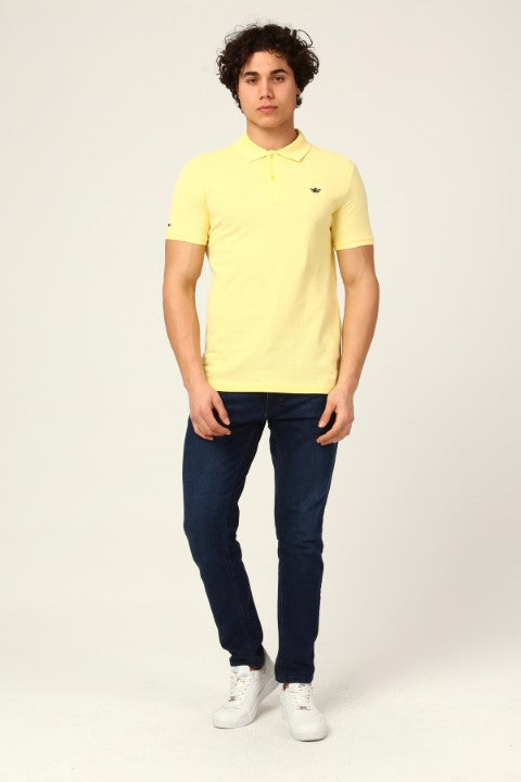 светло-жълт-тениска-с-яка-10-bpt01-s22-1