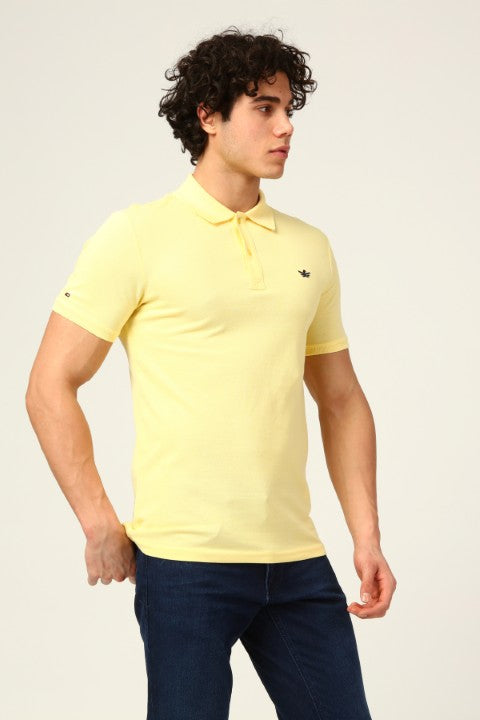 светло-жълт-тениска-с-яка-10-bpt01-s22-1