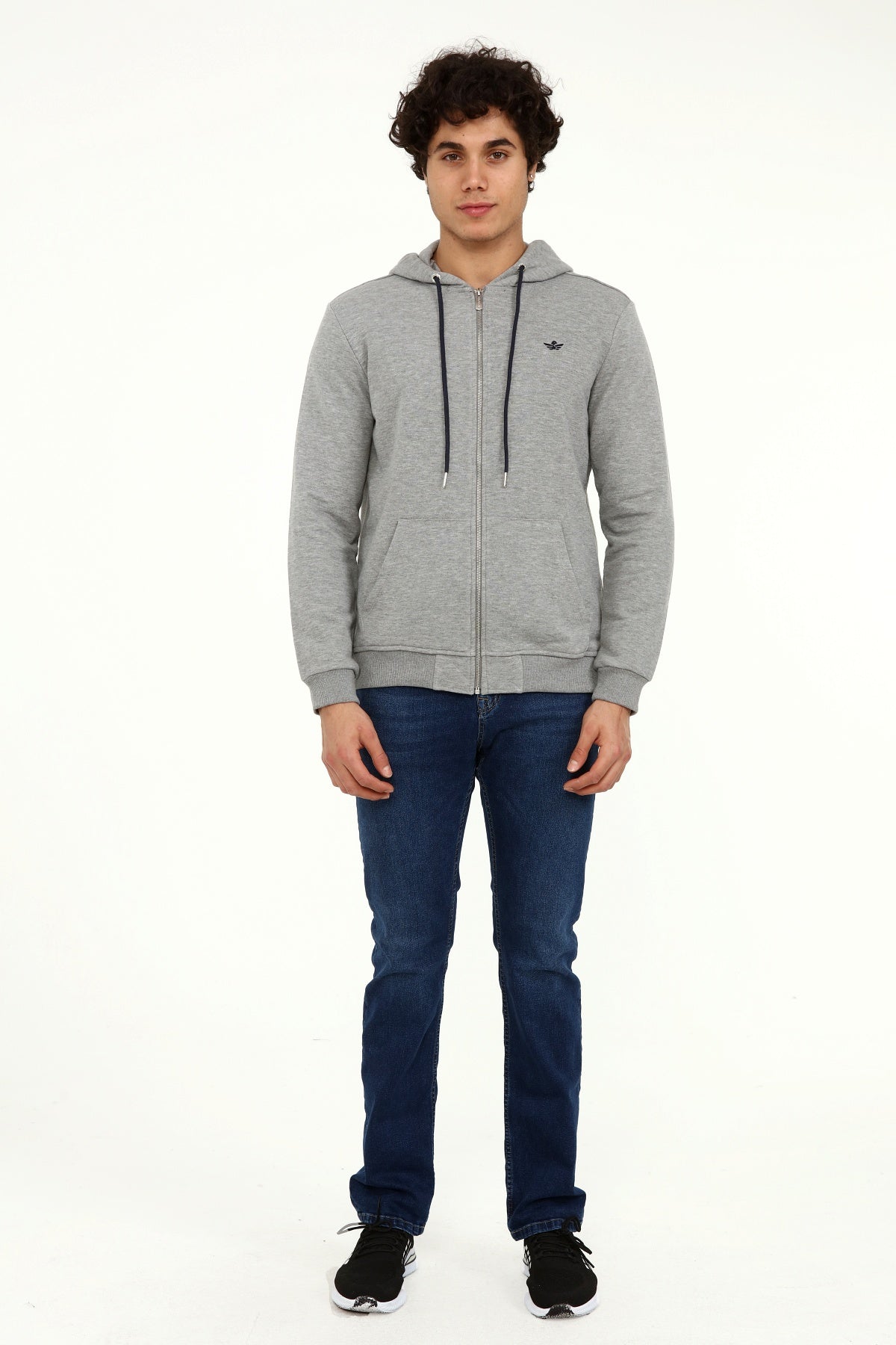 антрацит-суитчър-10-dusty-1