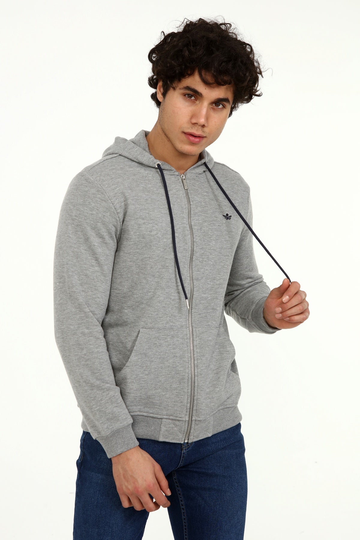 антрацит-суитчър-10-dusty-1