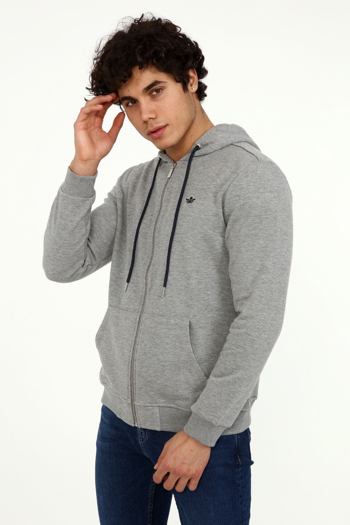 антрацит-суитчър-10-dusty-1