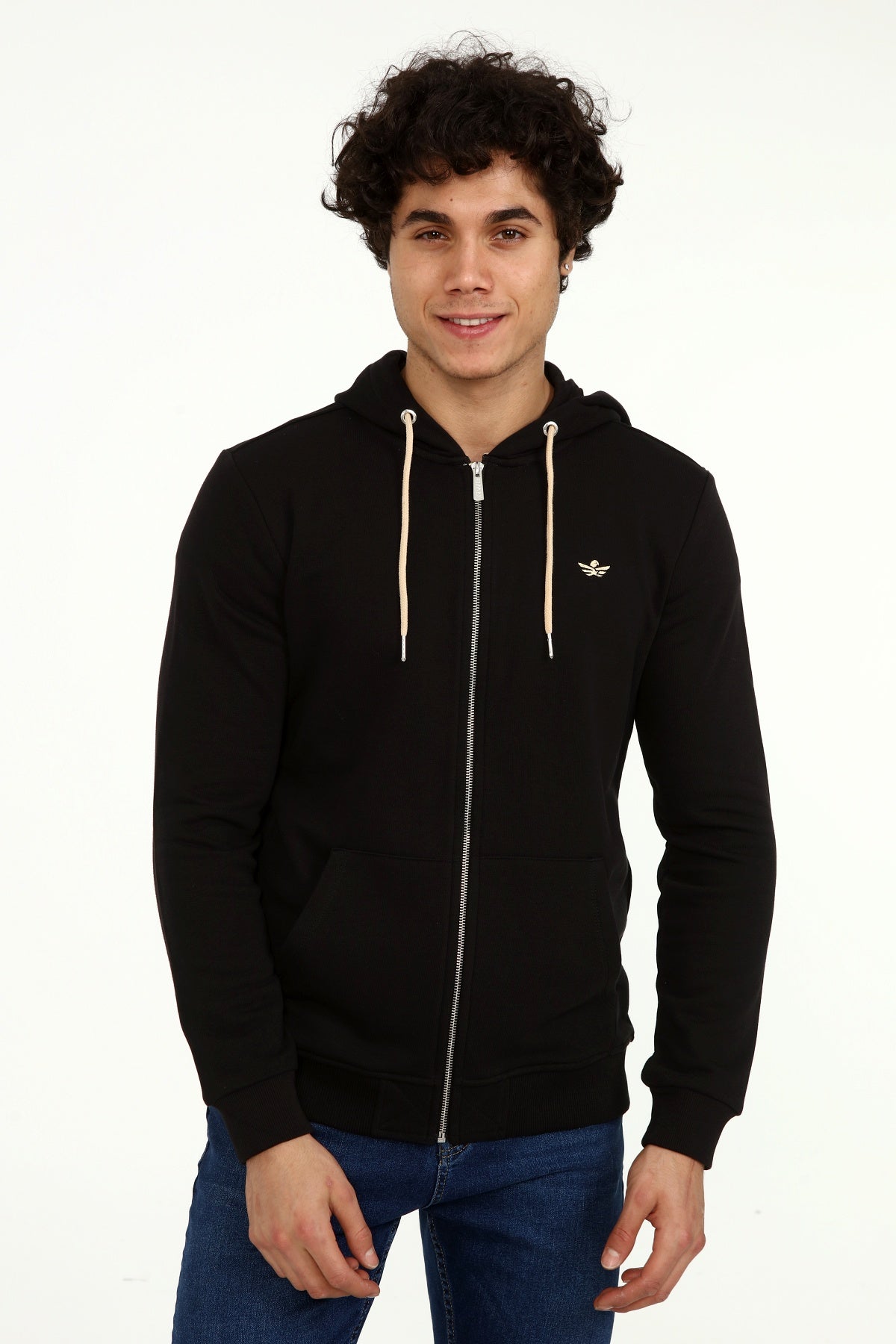 черен-суитчър-10-dusty-1