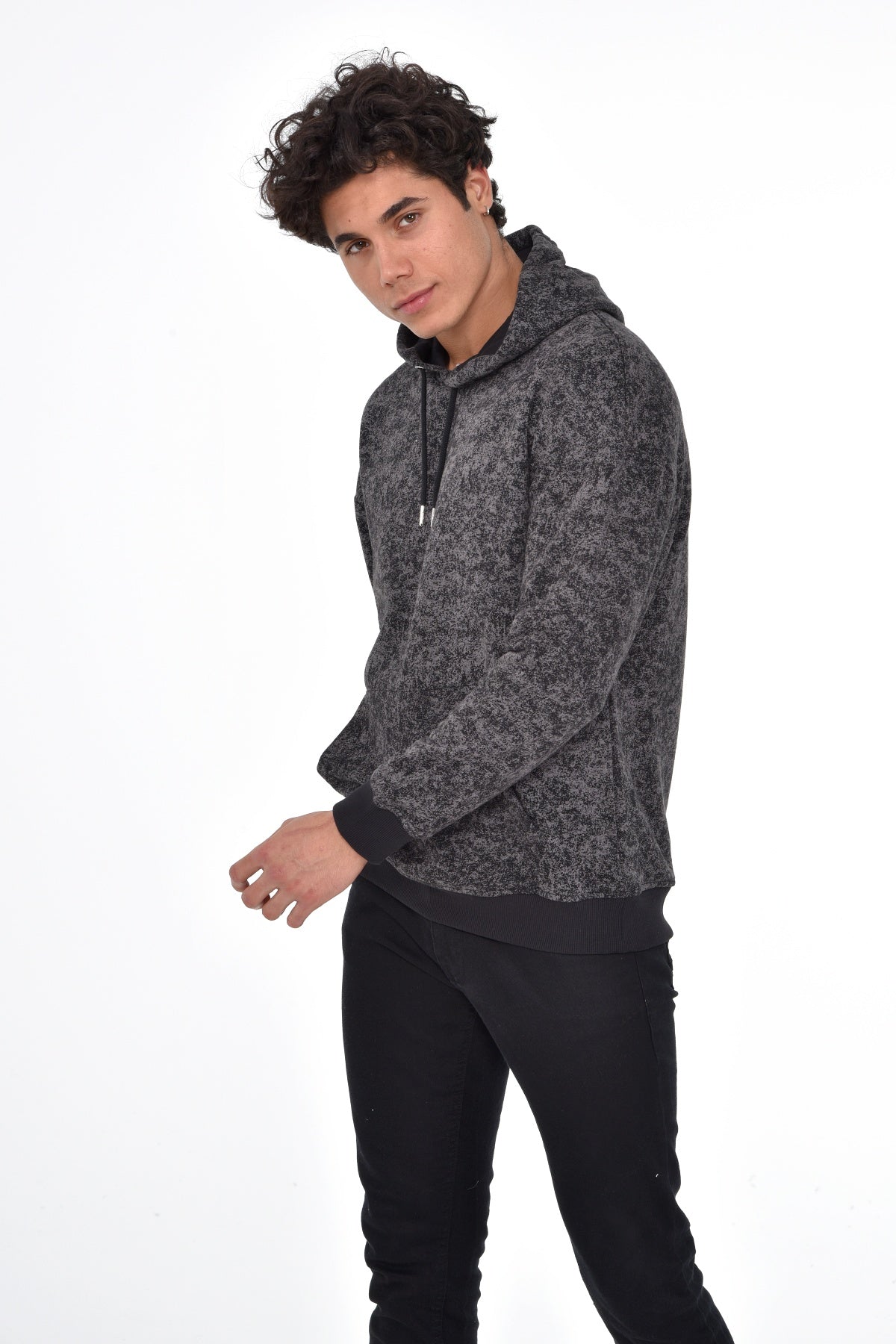 черен-суитчър-10-adrina-1