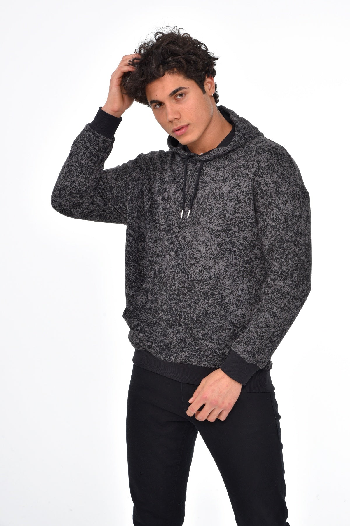 черен-суитчър-10-adrina-1