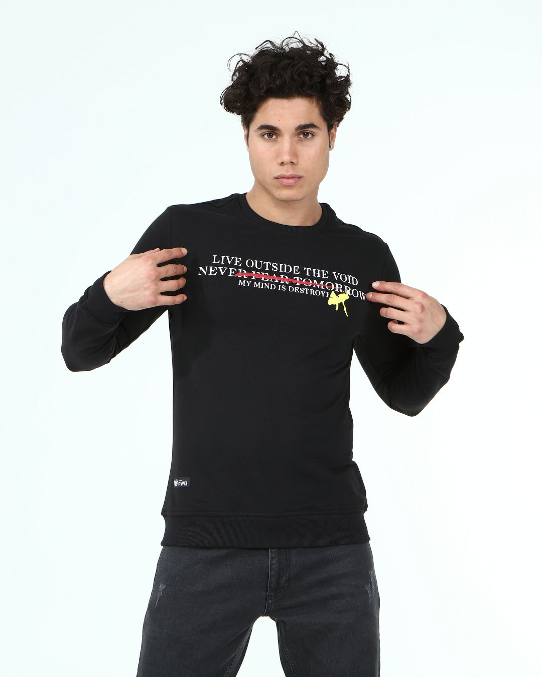 черен-суитчър-10-andrik-1