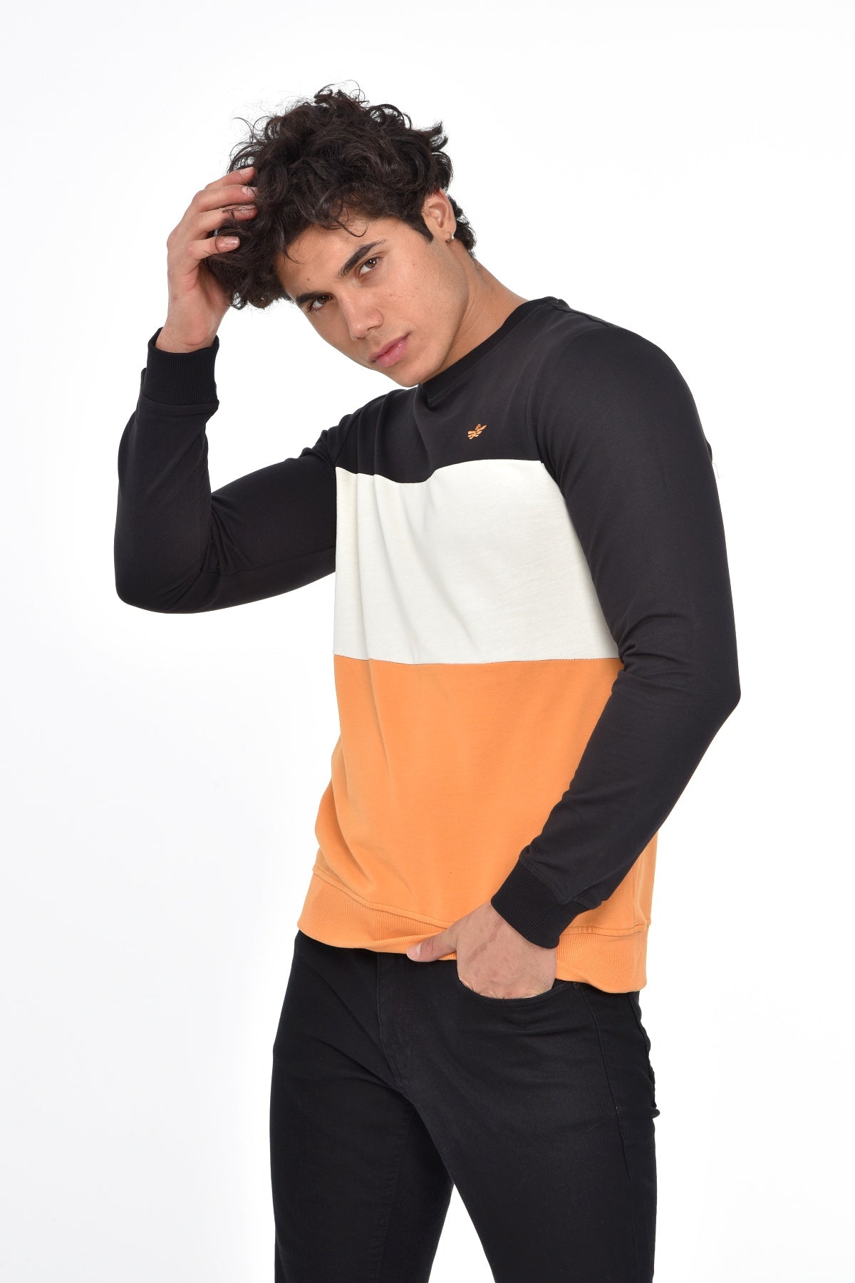 черен-суитчър-10-axel-1