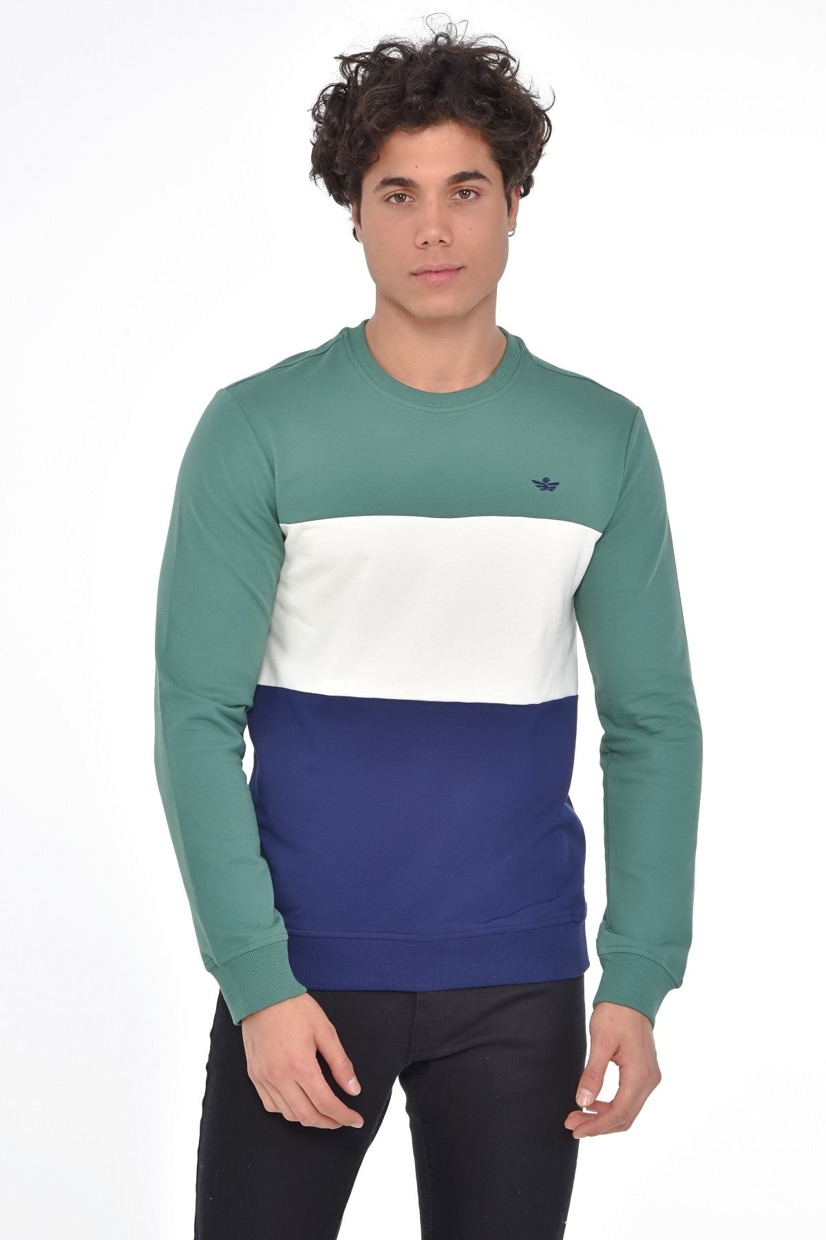 тъмно-зелен-суитчър-10-axel-1