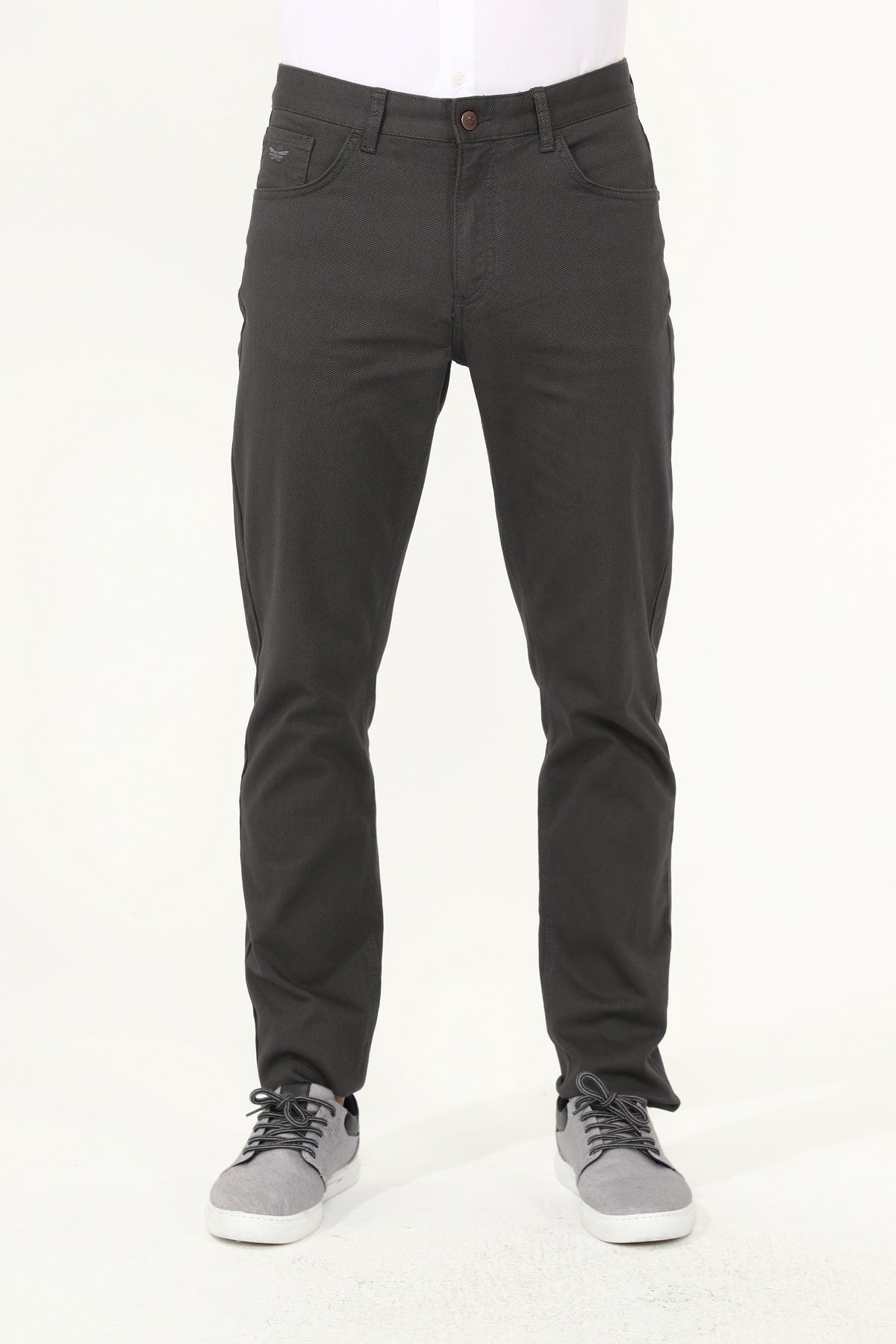 антрацит-панталон-чино-10-jake01-aw21-1