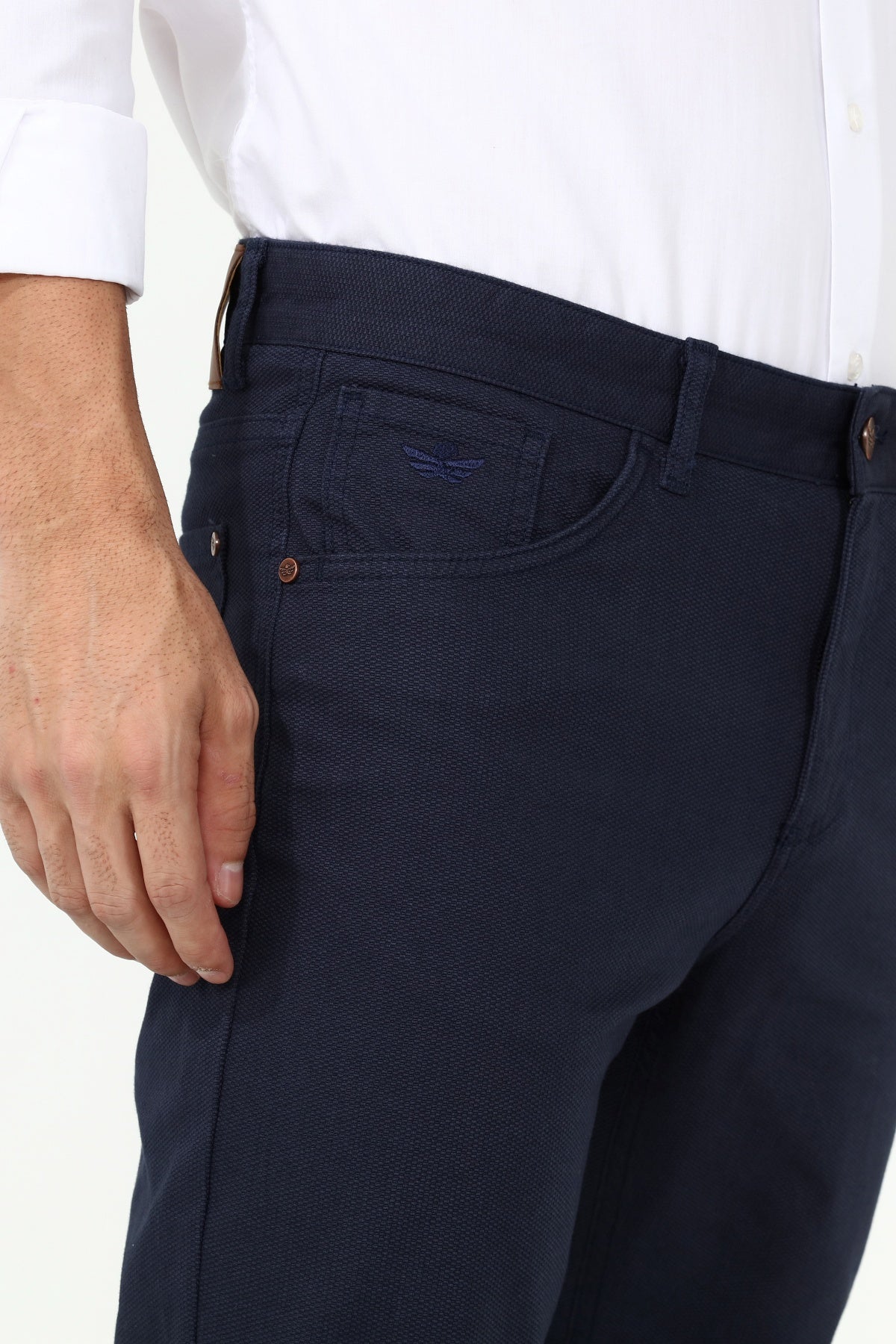 тъм.син-панталон-чино-10-jake01-aw21-1