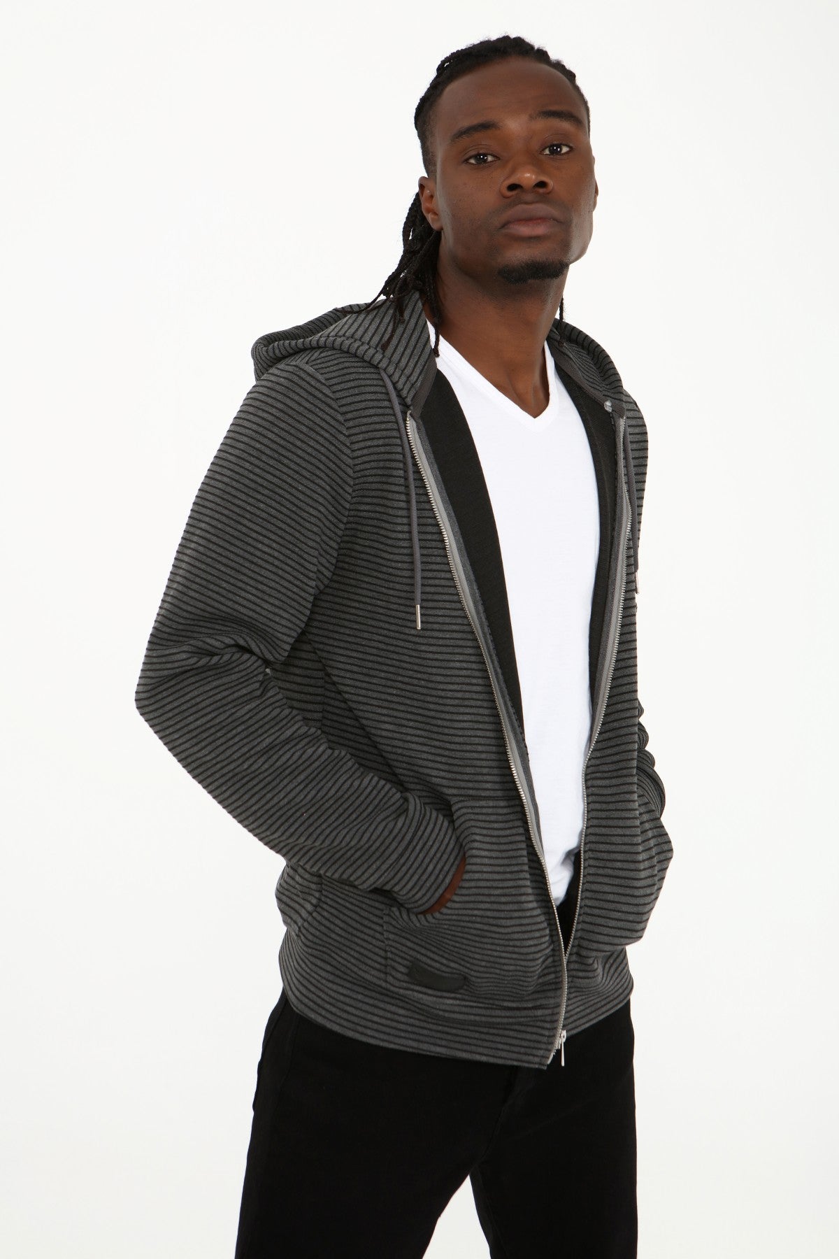 антрацит-суитчър-10-juno-1