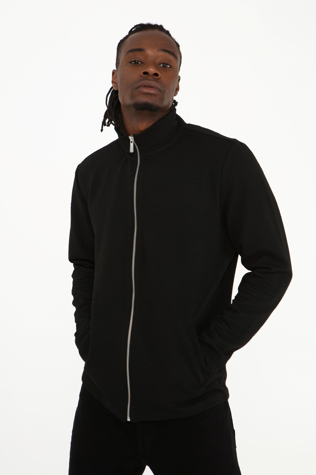 черен-суитчър-10-kato-1