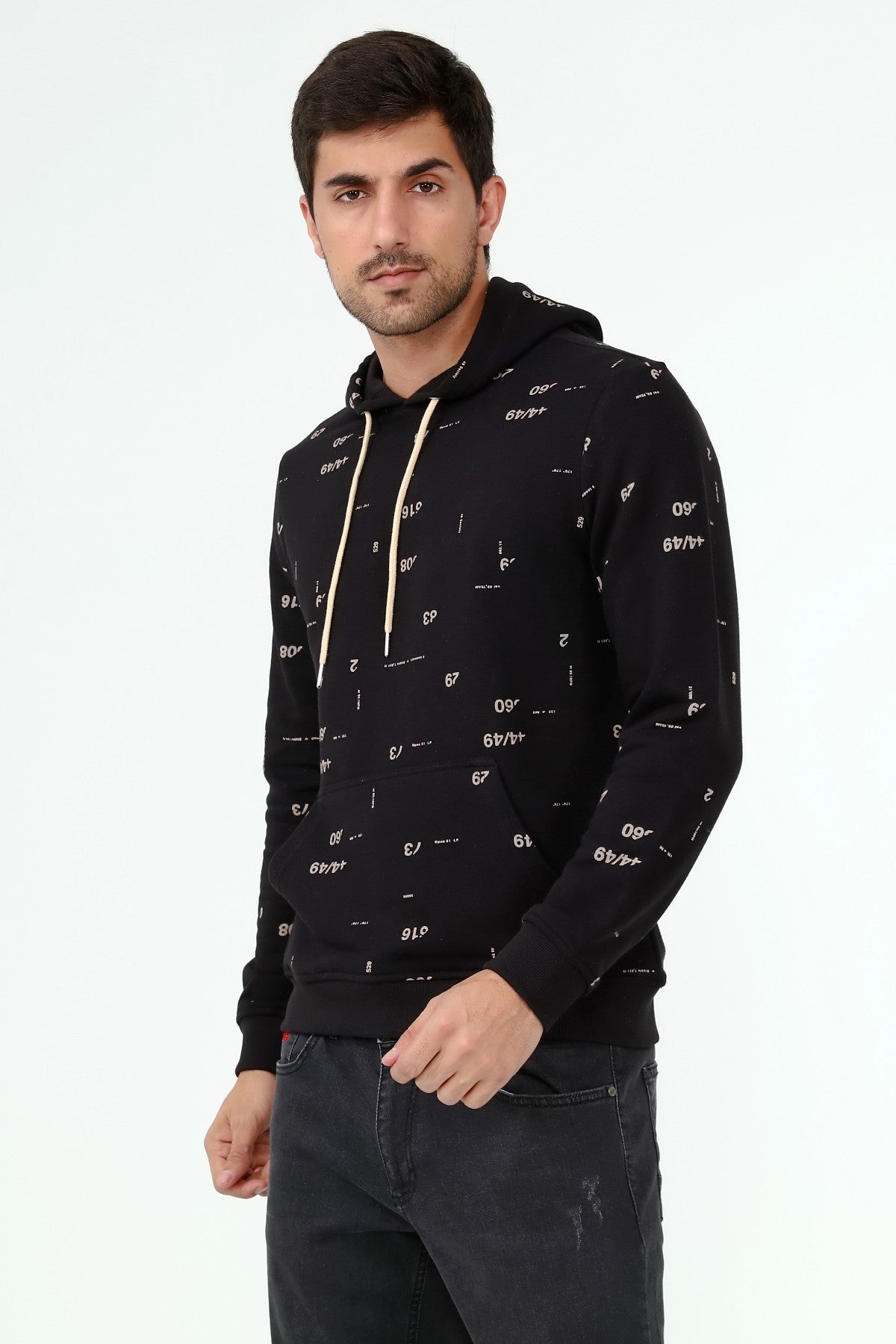 черен-суитчър-10-kelly-1