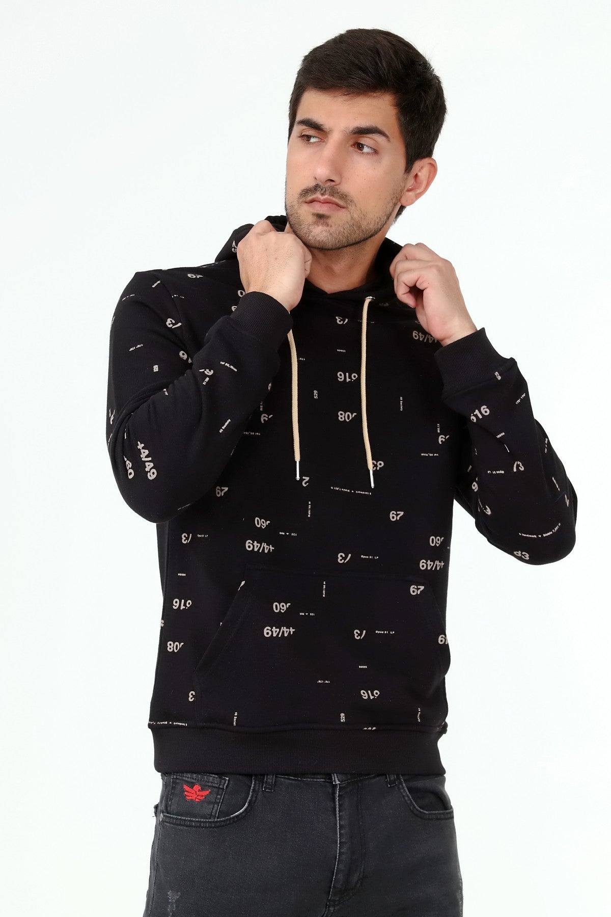 черен-суитчър-10-kelly-1