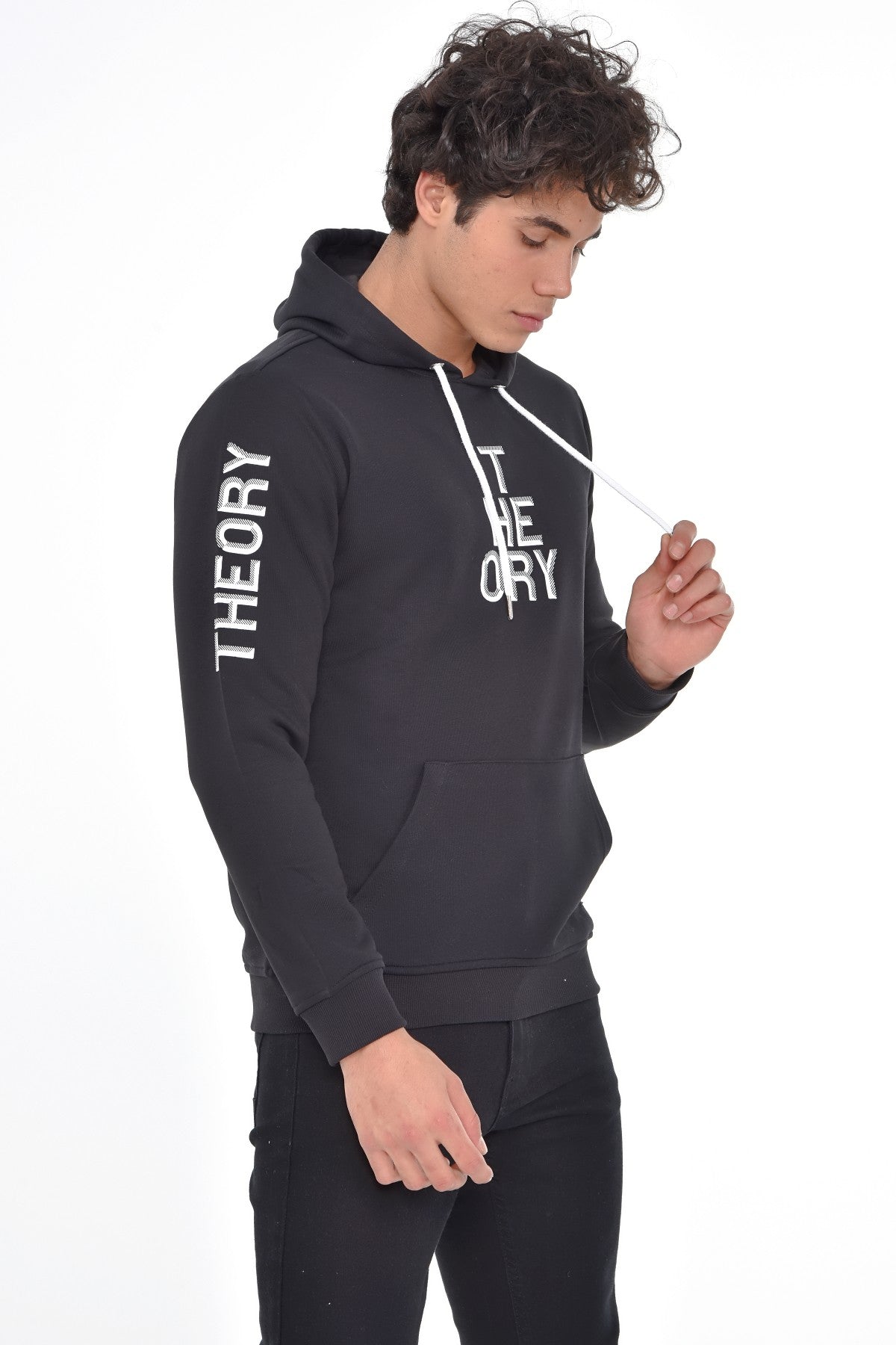 черен-суитчър-10-korbin-1