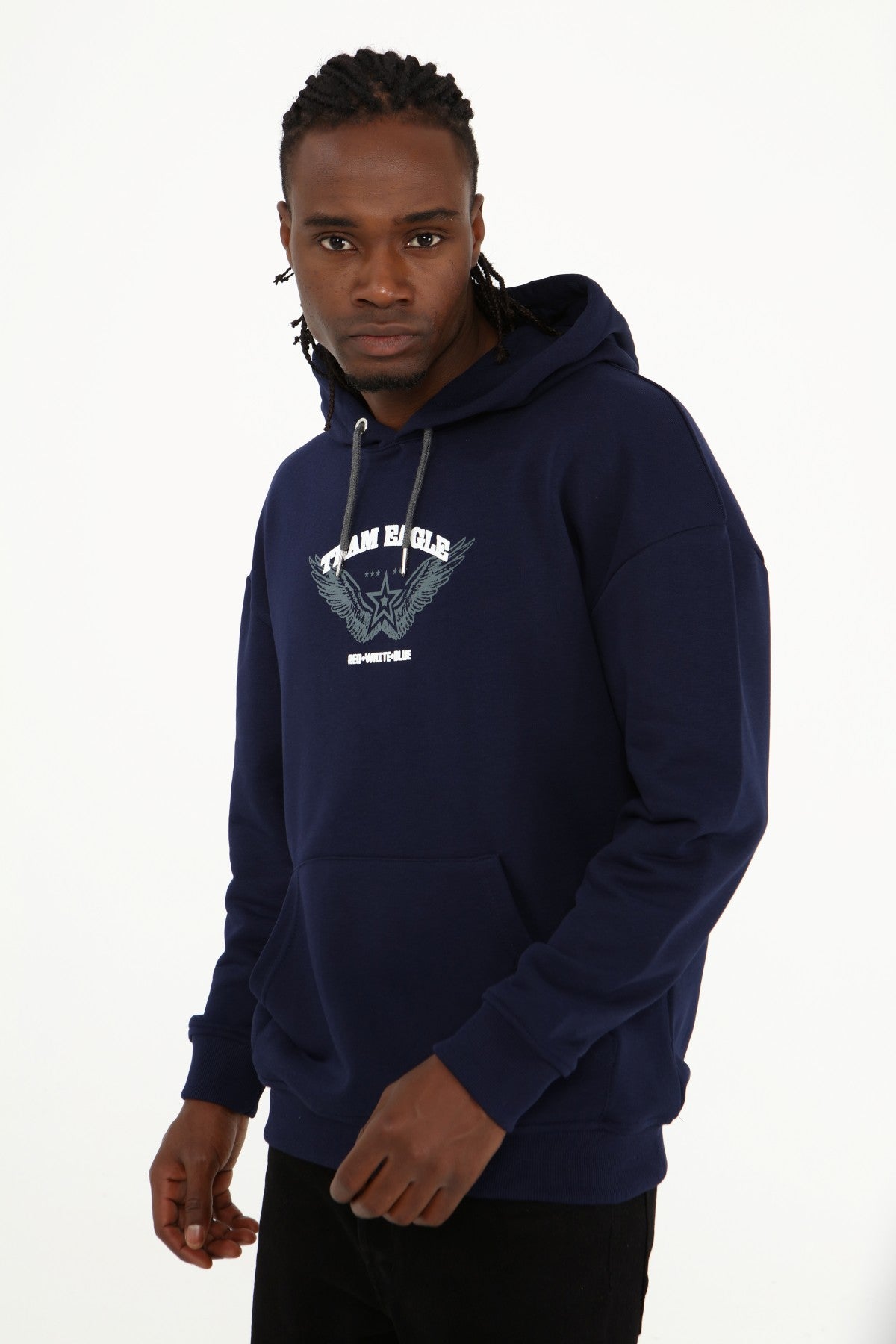 тъм.син-суитчър-10-kyler-1