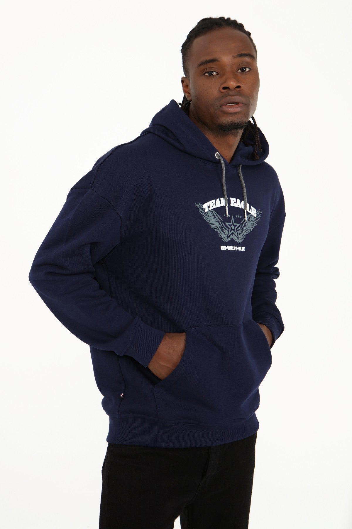 тъм.син-суитчър-10-kyler-1