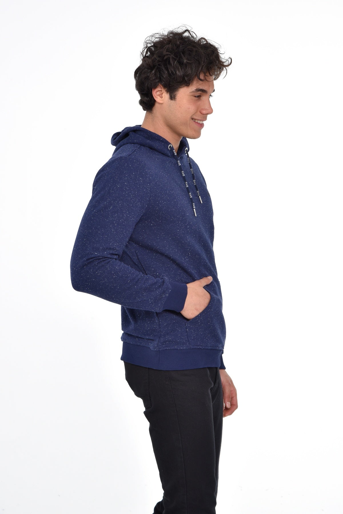 тъм.син-суитчър-10-osaka-1