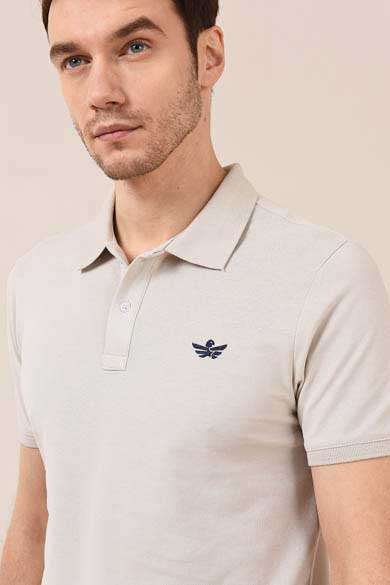 бежов-тениска-с-яка-10-rwb365-1